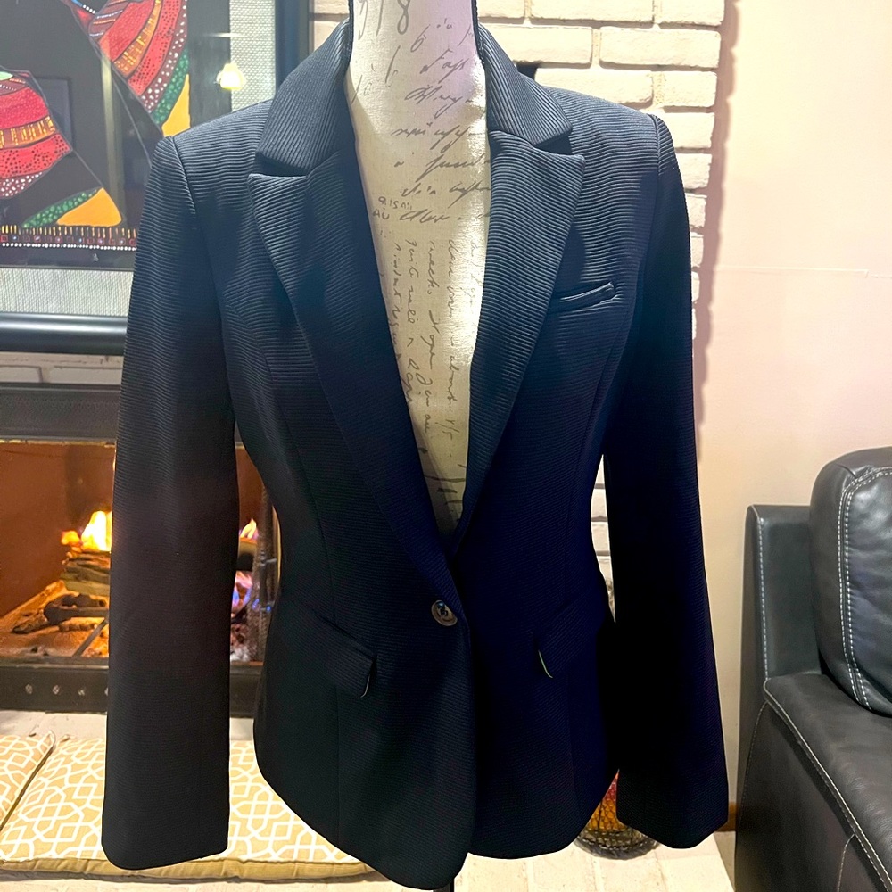 Show Stopper - Luxe black blazer with bright green lining. New with tags.